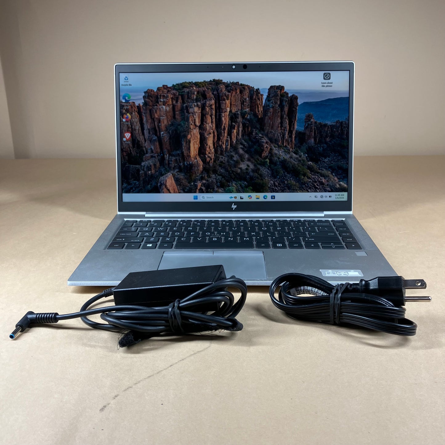HP EliteBook 845 G8 14" Ryzen 7 Pro 5850U 1.9GHz 16GB RAM 512GB SSD