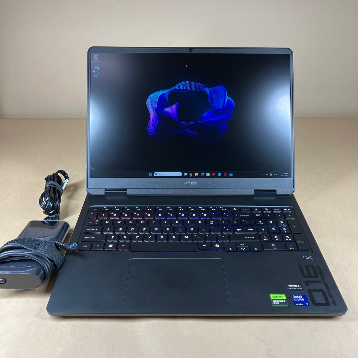 HP OMEN 16 Slim 16-AN0001NR 16" Ultra 7 255h 2.0GHz 64GB RAM 1TB SSD RTX 5060