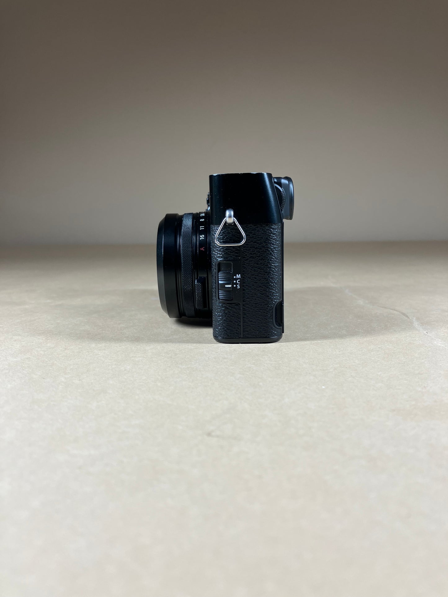 Fujifilm X100V FF190003 26.1MP Digital Camera 8700 Shutter Count