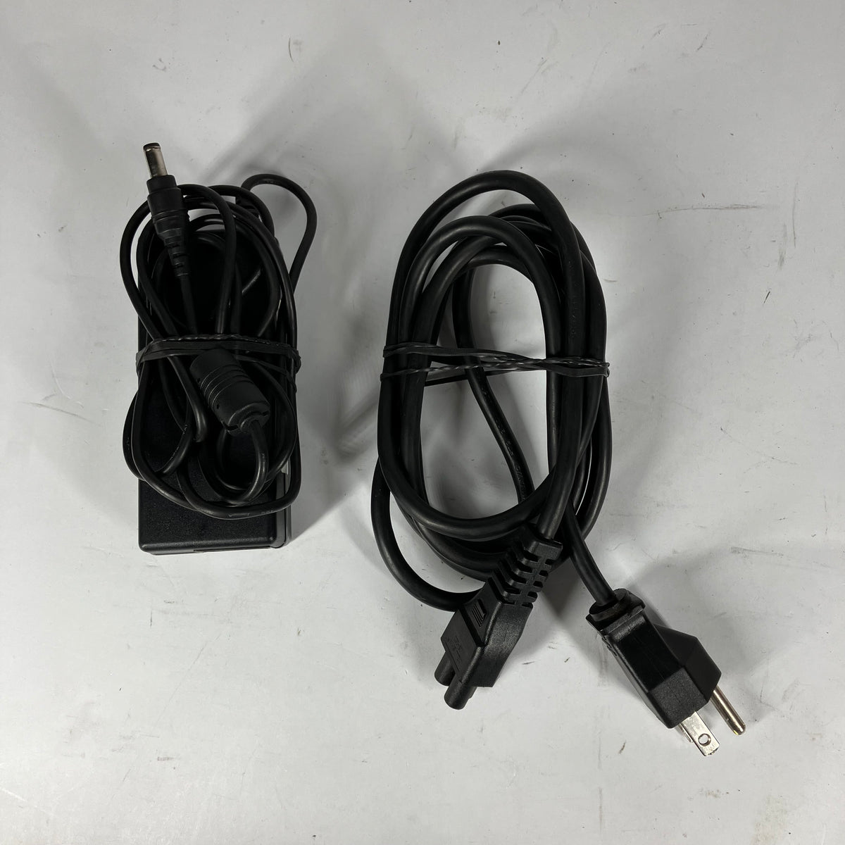 Snap-On EEMS330 11.1VDC High-End Wireless Diagnostic and Infomation System READ