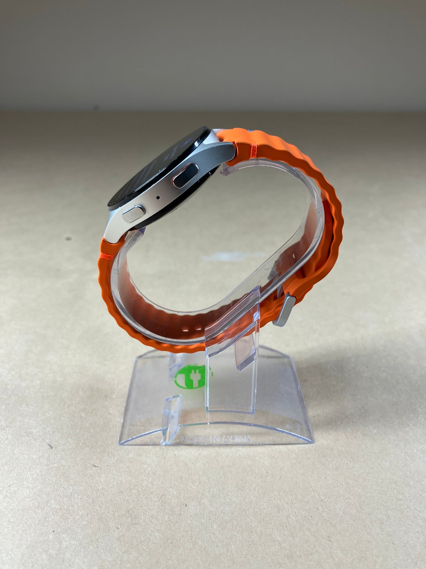 WiFi Only Samsung Galaxy Watch7 Aluminum Smartwatch SM-L300