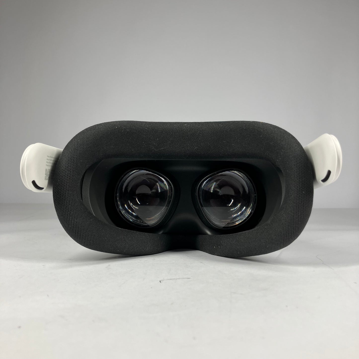 Meta Quest 3S 128GB Standalone All-in-One VR Headset P97 No Headstrap