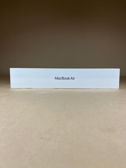 New 2020 Apple MacBook Air 13.3" M1 7C GPU 3.2GHz 8GB RAM 256GB SSD A2337