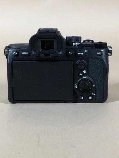Sony Alpha 7 IV 33MP Mirrorless Digital Camera 7923 Shutter Count