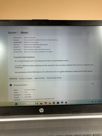 HP Laptop 15-DW3033DX 15.6" i3-1115G4 3.0GHz 8GB RAM 256GB SSD