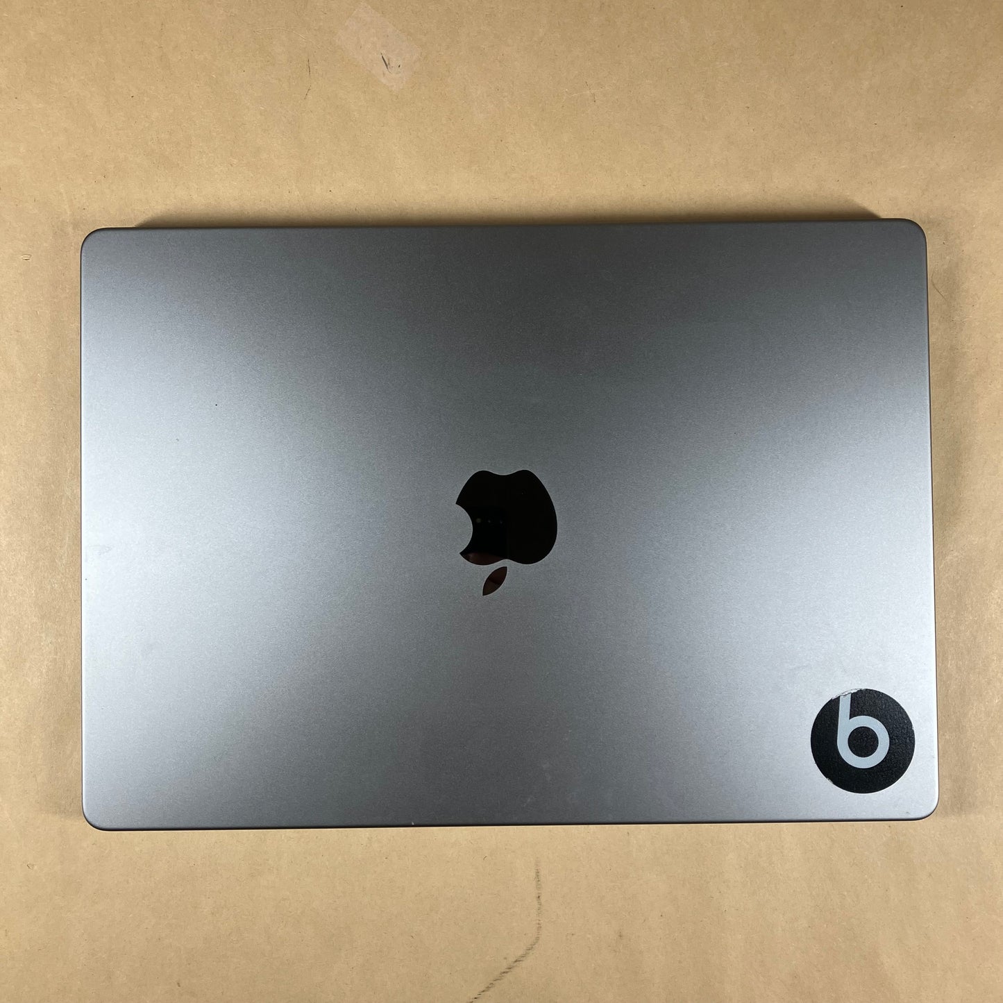 2021 Apple MacBook Pro 14" M1 Pro 14 Core 3.2GHz 16GB RAM 512GB SSD MKGP3LL/A