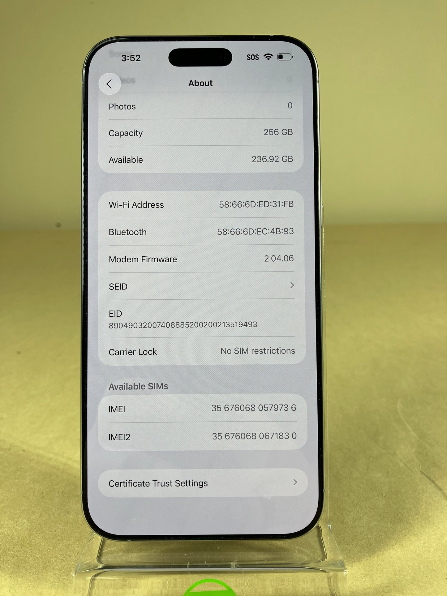 Unlocked Apple iPhone 16 Pro Max 256GB Natural Titanium MYW63LL/A