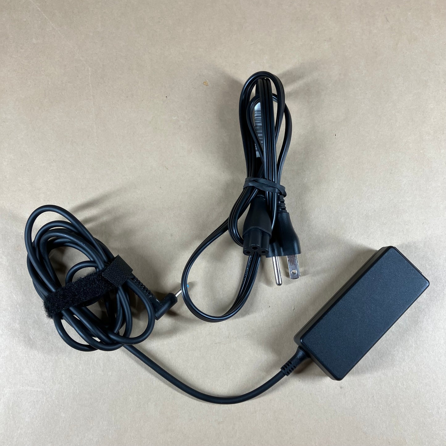 HP Laptop 15-DY5033DX 15.6" i3-1215U 1.2GHz 8GB RAM 256GB SSD