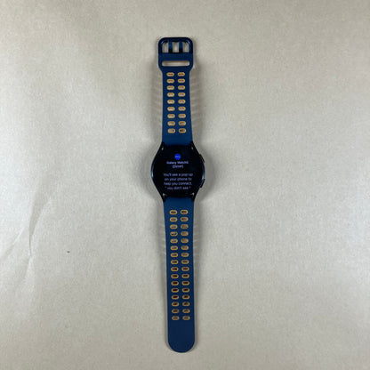 WiFi Only Samsung Galaxy Watch5 Aluminum Smartwatch SM-R900