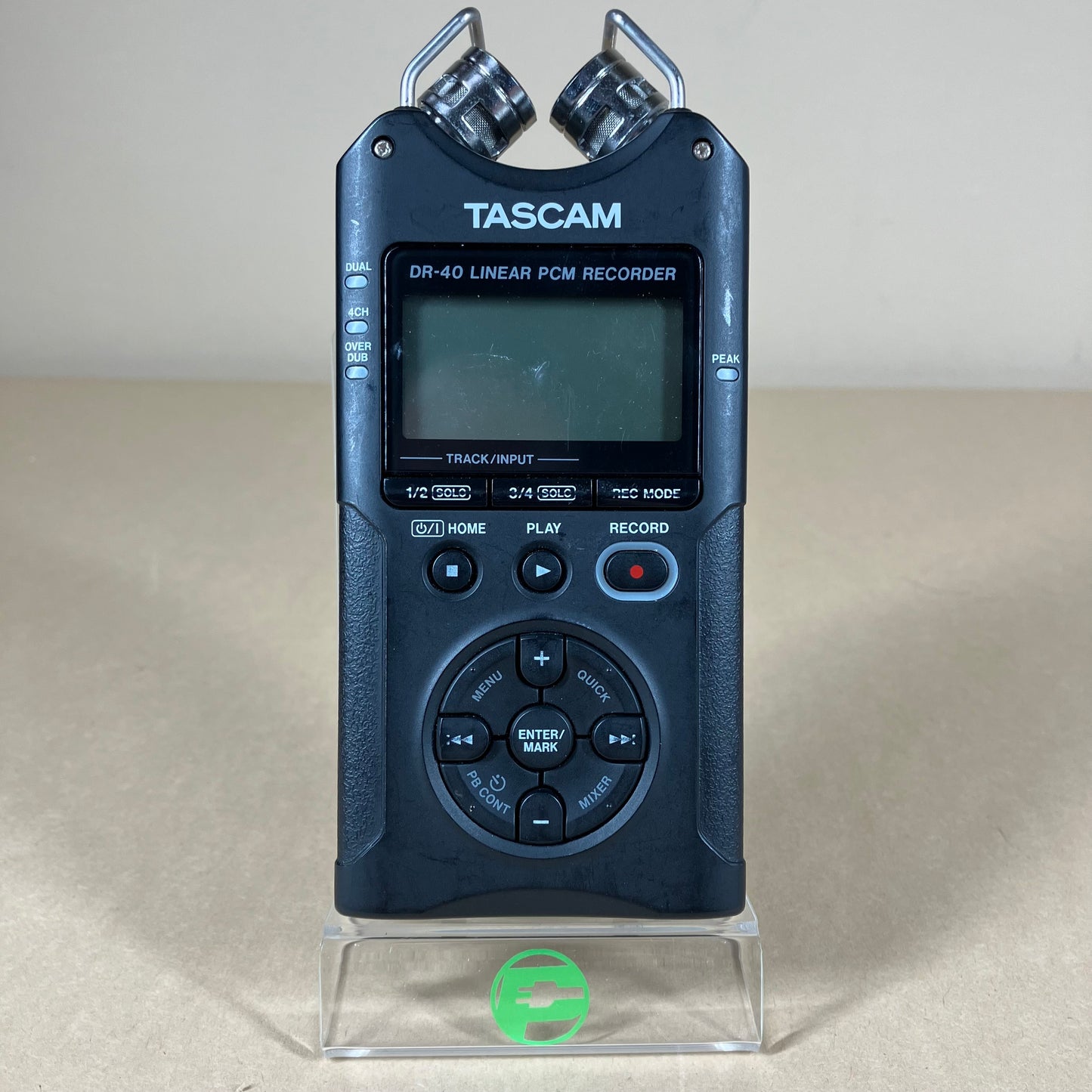 TASCAM DR-40 Linear PCM Recorder