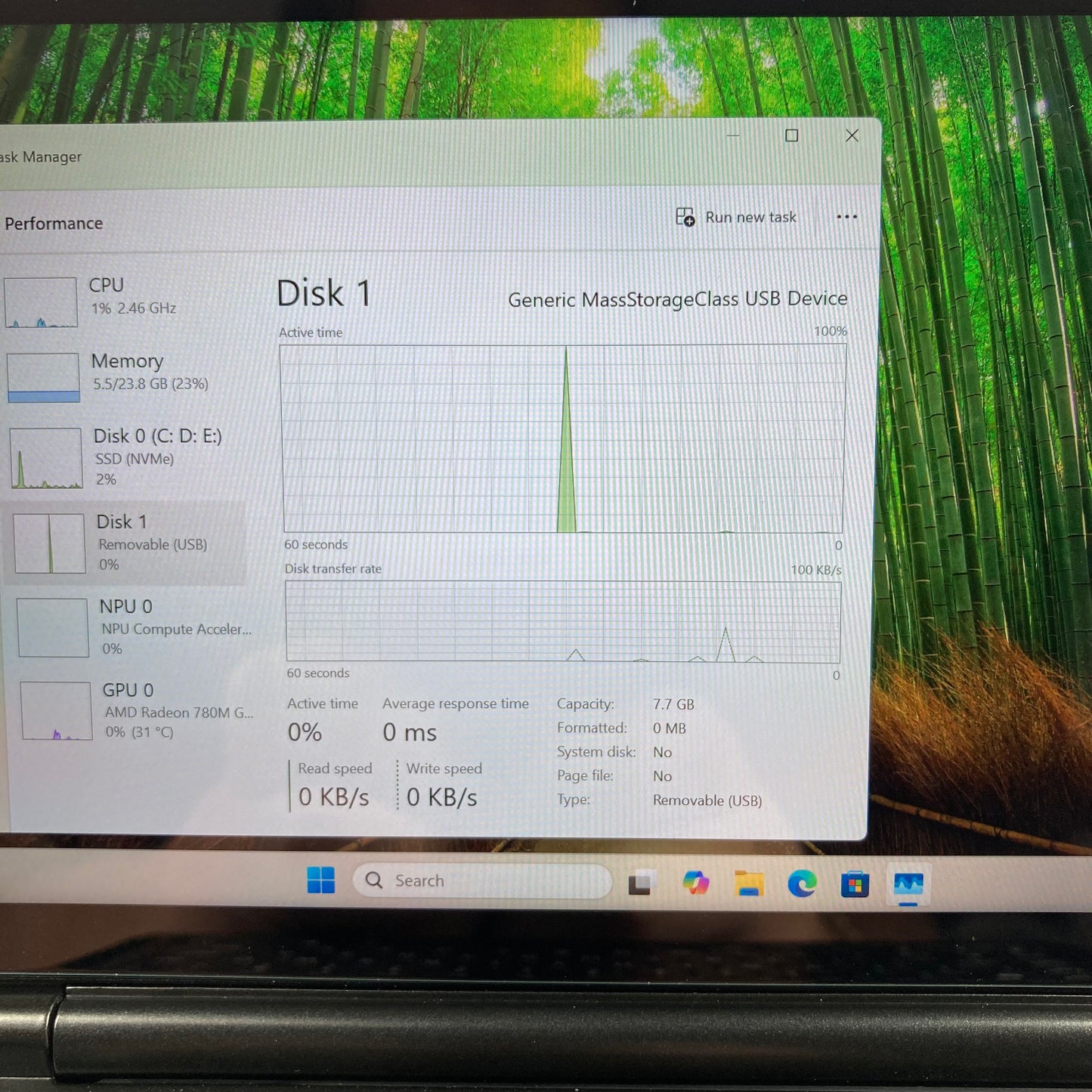GPD Win Mini (2024) 7" AMD Ryzen 7 8840U 32GB RAM 2TB Black G1617-01