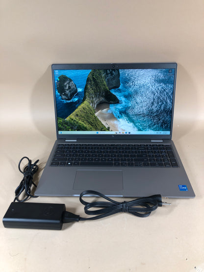 Dell Latitude 5540 15" i5-1345U 1.6GHz 16GB RAM 512GB SSD