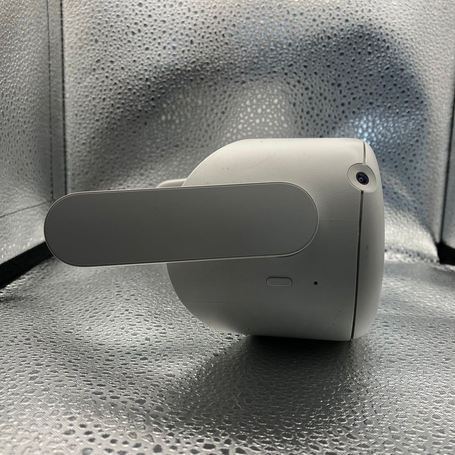 Oculus Quest 2 64GB VR Headset Only KW49CM