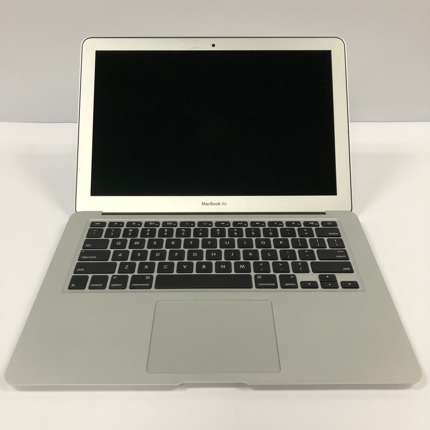 2015 Apple MacBook Air 13.3" i5 1.1GHz 4GB RAM 256GB SSD Silver A1466