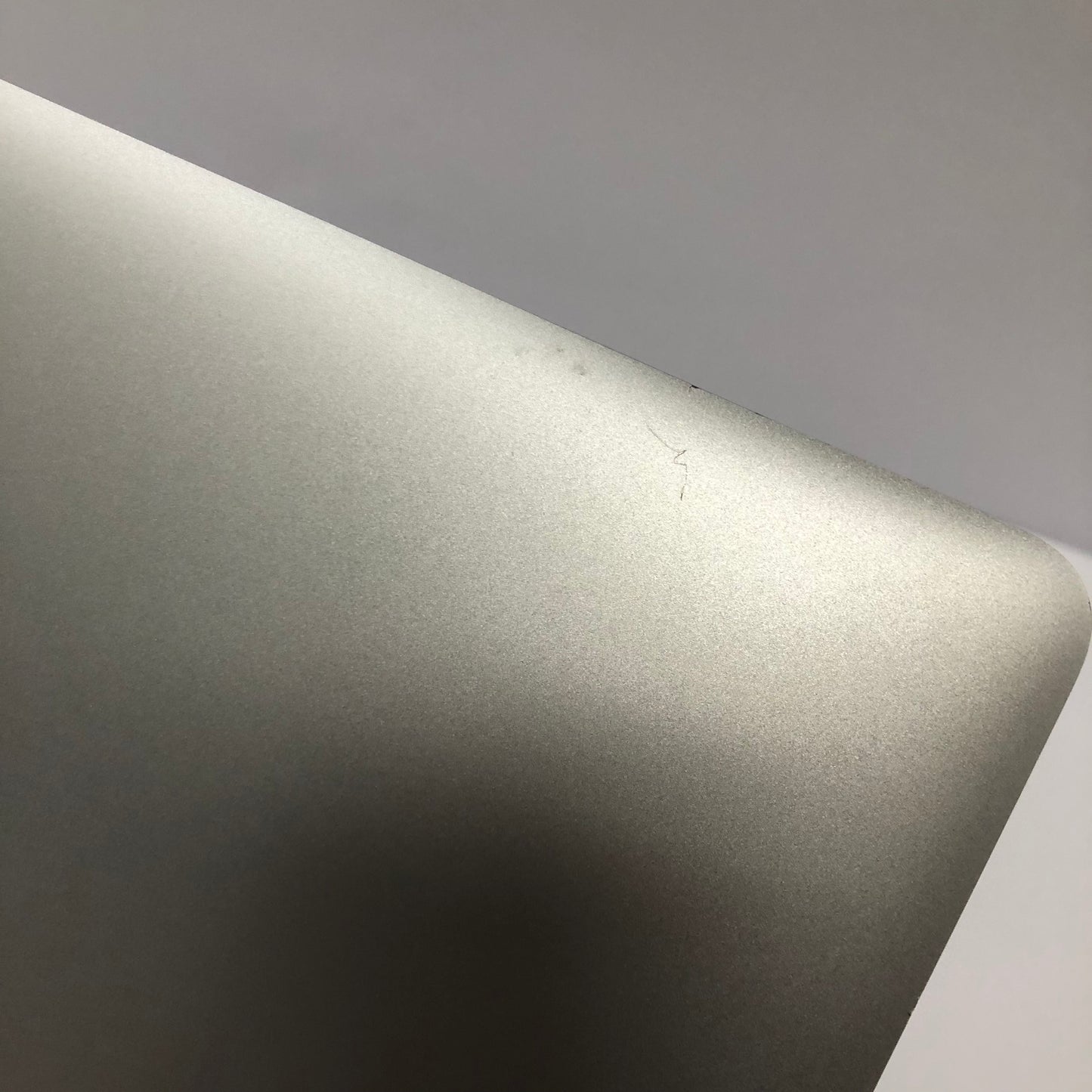 2015 Apple MacBook Air 13.3" i5 1.1GHz 4GB RAM 256GB SSD Silver A1466