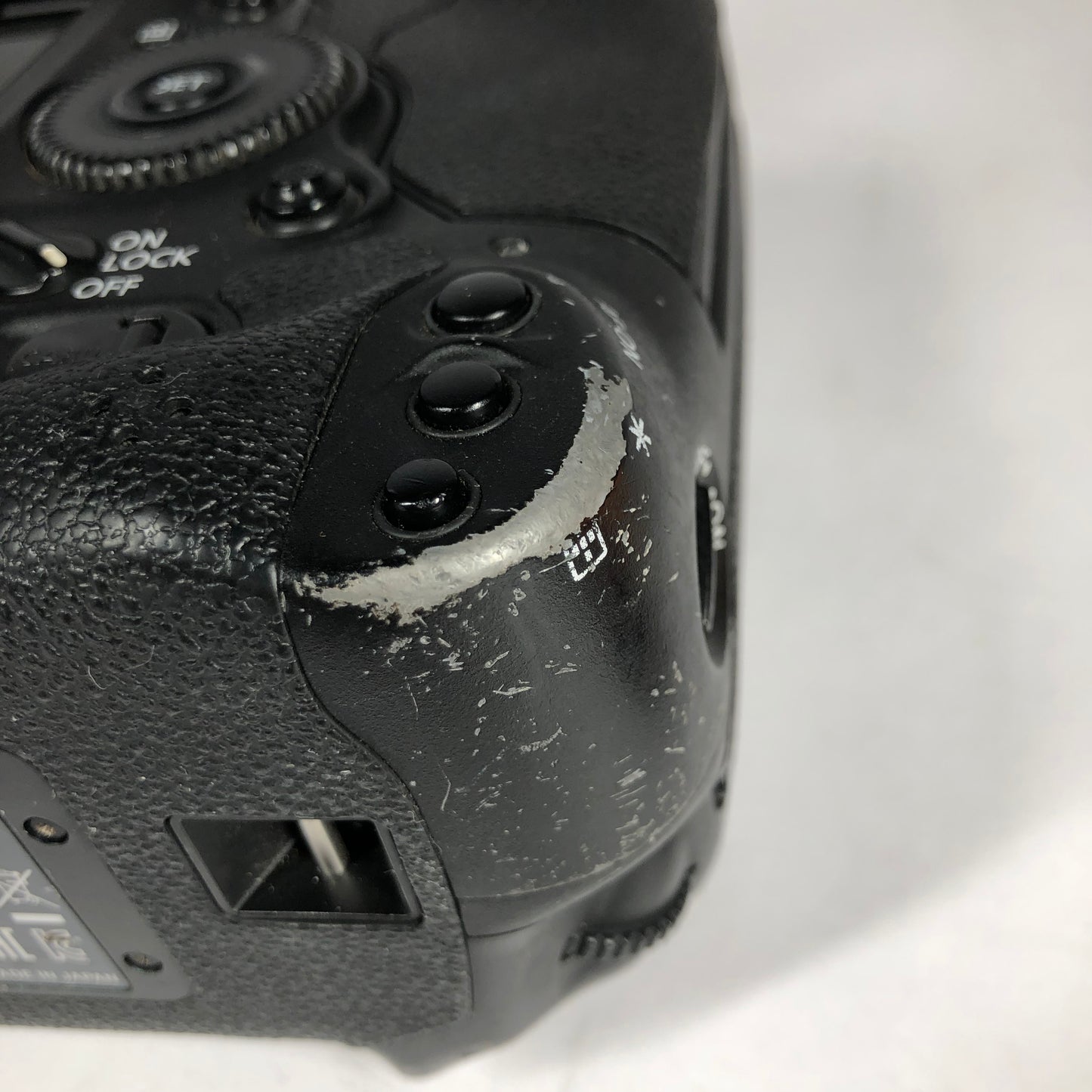 Canon eos 1dx 18.1 MP Digital SLR DSLR Camera