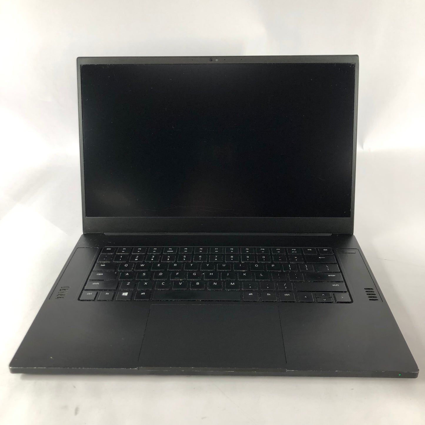 Razer Blade 15 Advanced RZ09-0367 15.6" i7-10875H 2.3GHz 16GB RAM 1TB SSD 