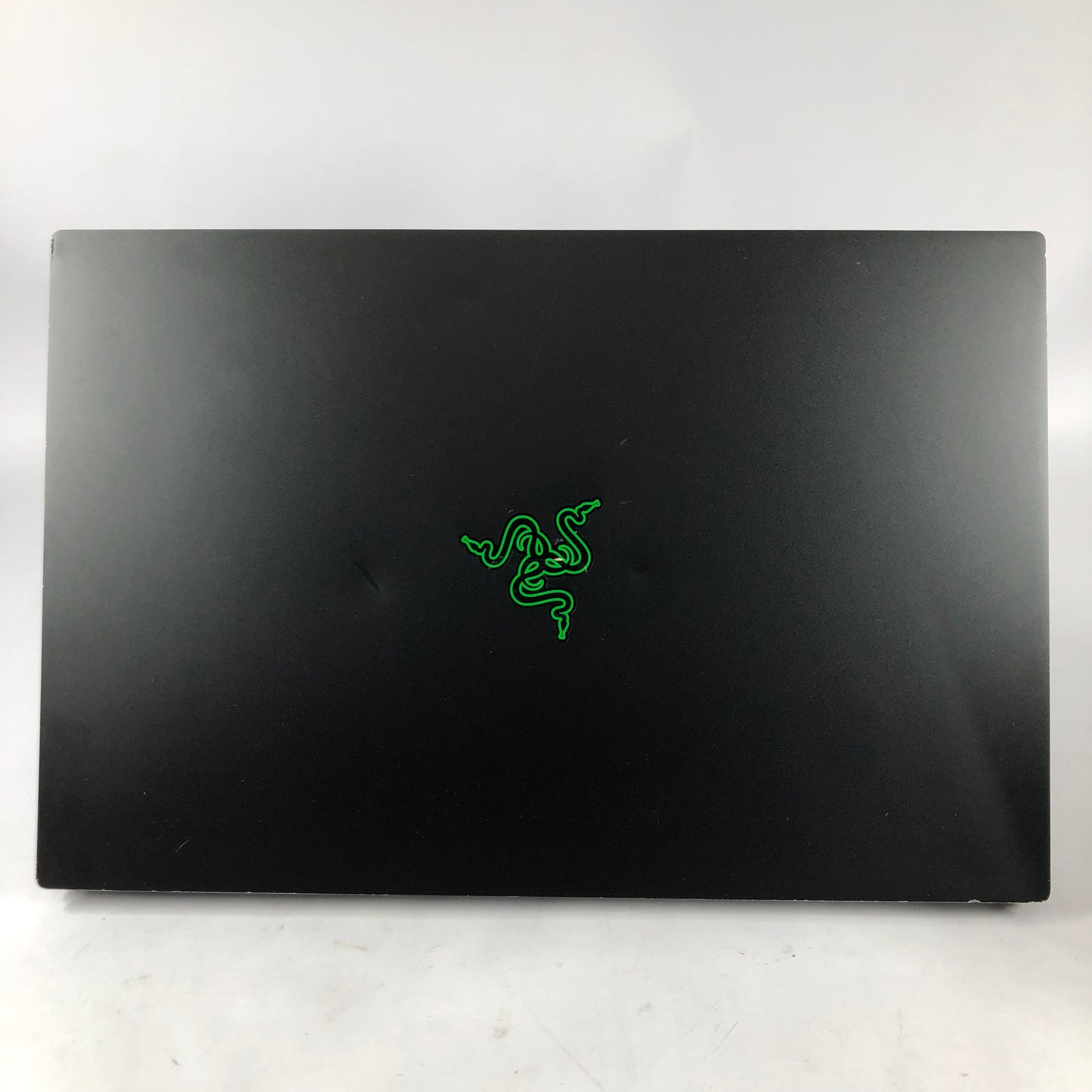Razer Blade 15 Advanced RZ09-0367 15.6" i7-10875H 2.3GHz 16GB RAM 1TB SSD 