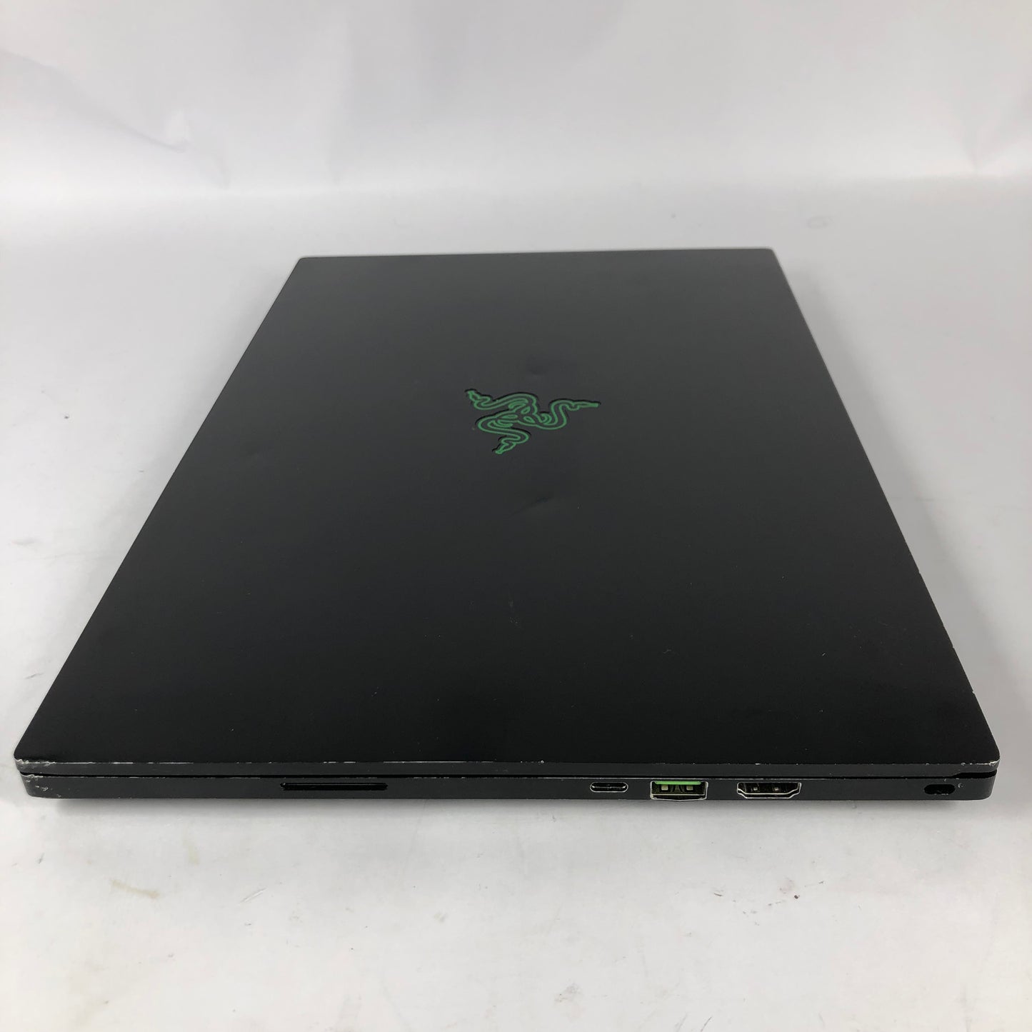Razer Blade 15 Advanced RZ09-0367 15.6" i7-10875H 2.3GHz 16GB RAM 1TB SSD 