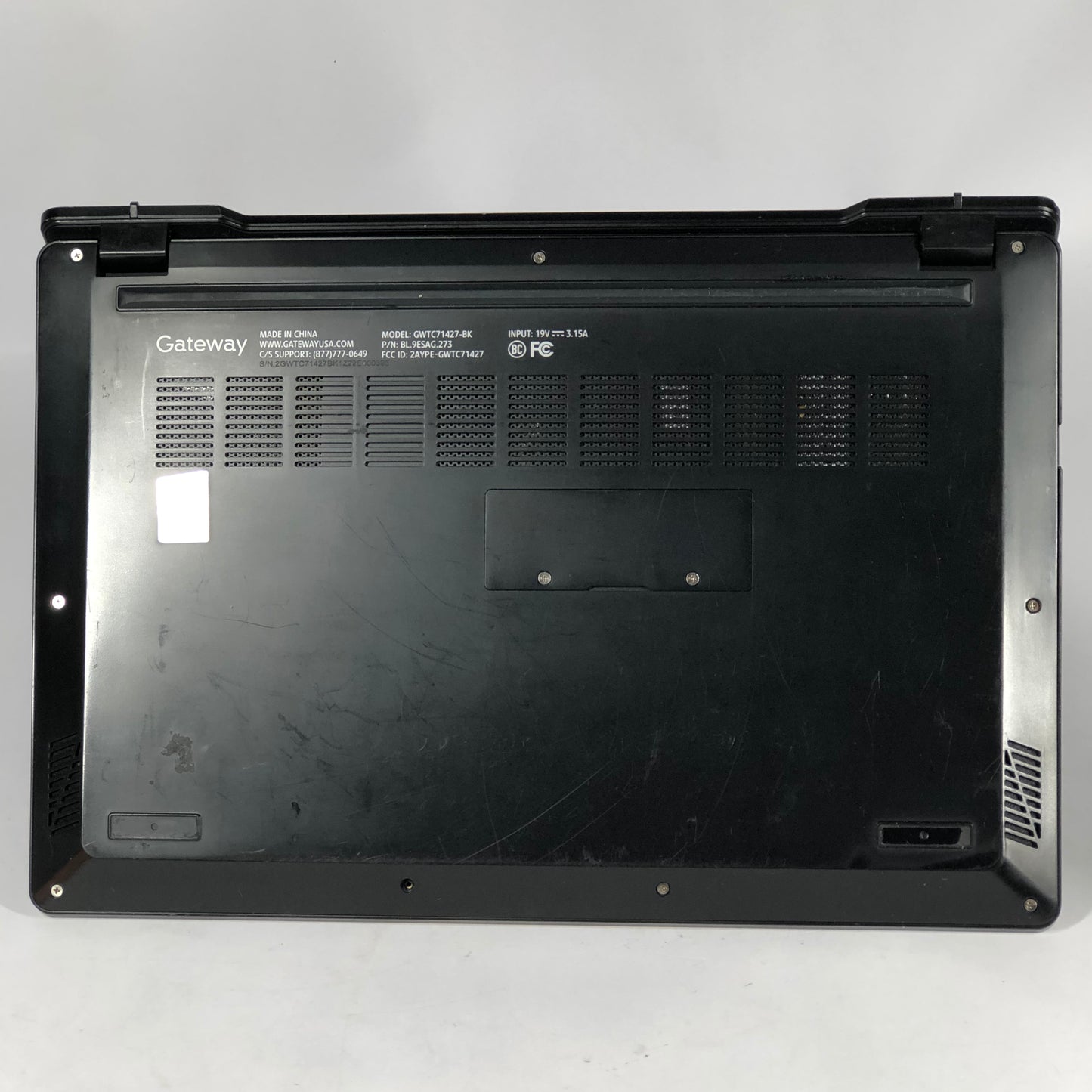 Gateway Ultra Slim Notebook GWTC71427-BK 14.1" i7-1255U 2.6GHz 8GB RAM 512GB SSD