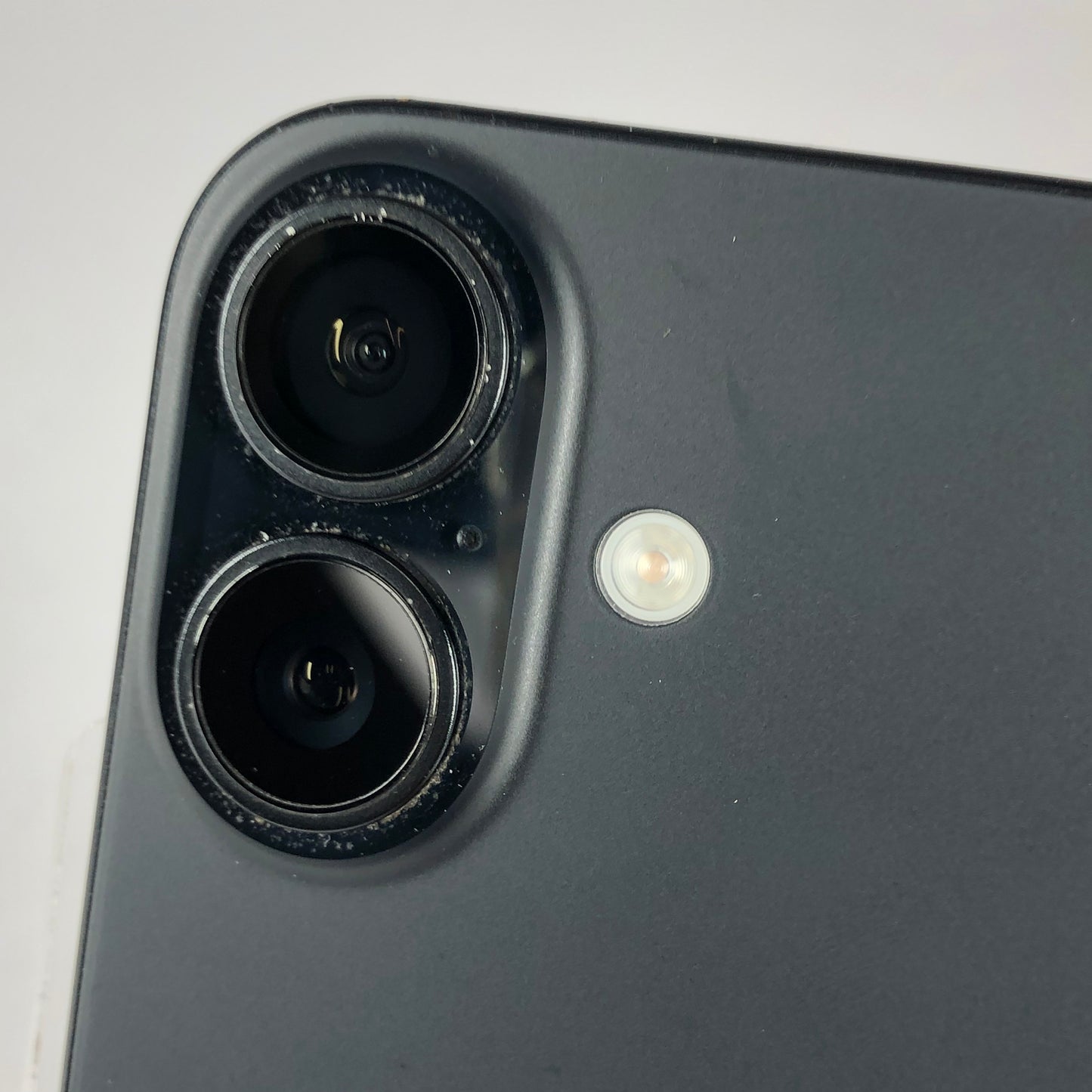 Factory Unlocked Apple iPhone 16 128GB Black MYAP3LL/A
