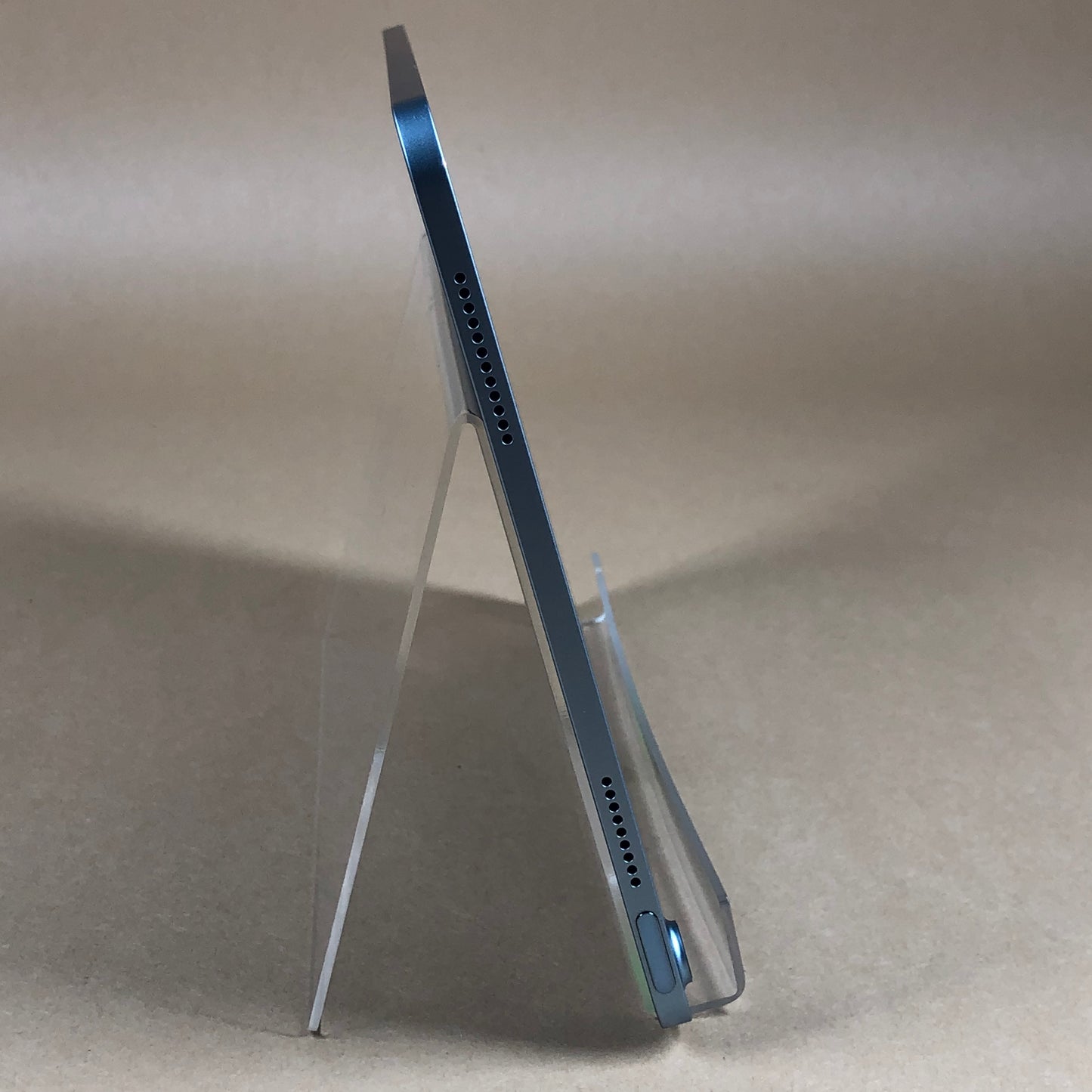 WiFi Only Apple iPad Air 11" M2 128GB BLUE MUWD3LL/A