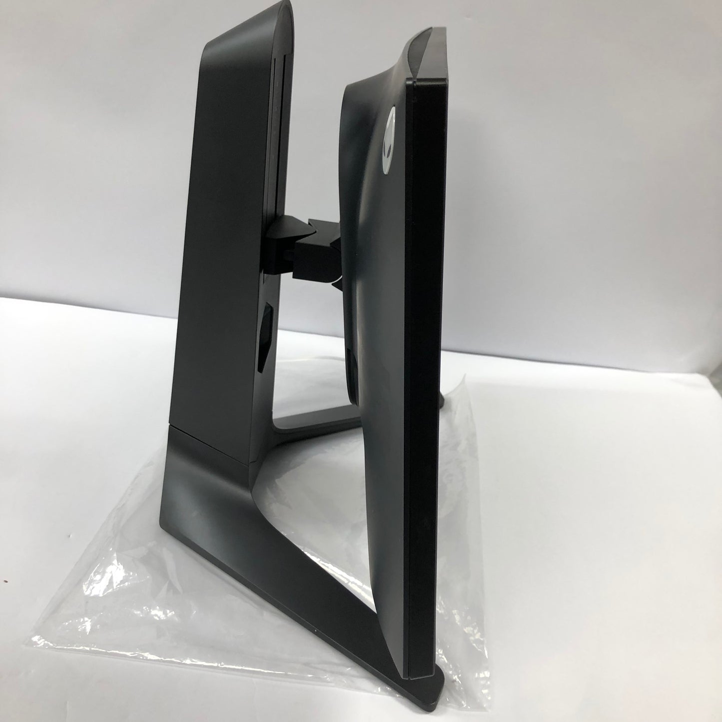 Alienware EliteDisplay 27" AW2521HF FHD IPS 240Hz Gaming Monitor
