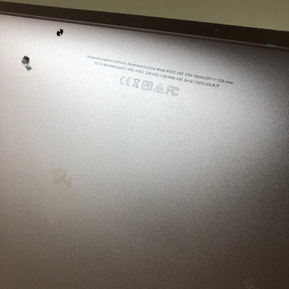 2018 Apple MacBook Air 13.3" i5 1.6GHz 8GB RAM 128GB SSD Rose Gold A1932