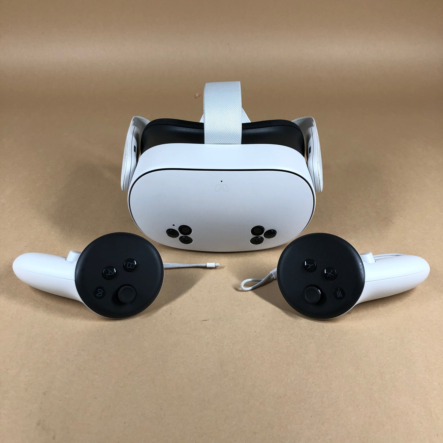 Oculus Quest 3S 128GB Standalone All-in-One VR Headset S3A