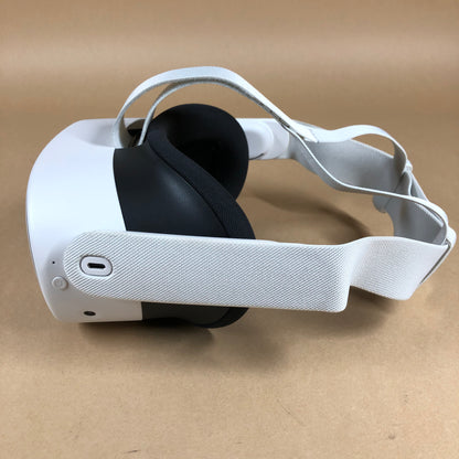 Oculus Quest 3S 128GB Standalone All-in-One VR Headset S3A