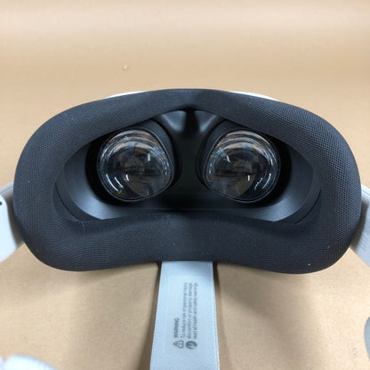 Oculus Quest 3S 128GB Standalone All-in-One VR Headset S3A