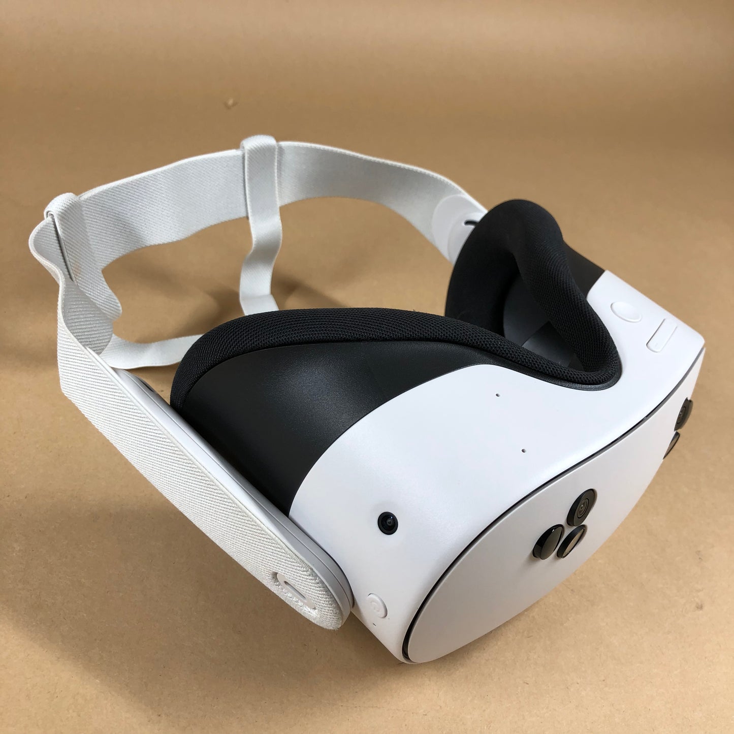Oculus Quest 3S 128GB Standalone All-in-One VR Headset S3A