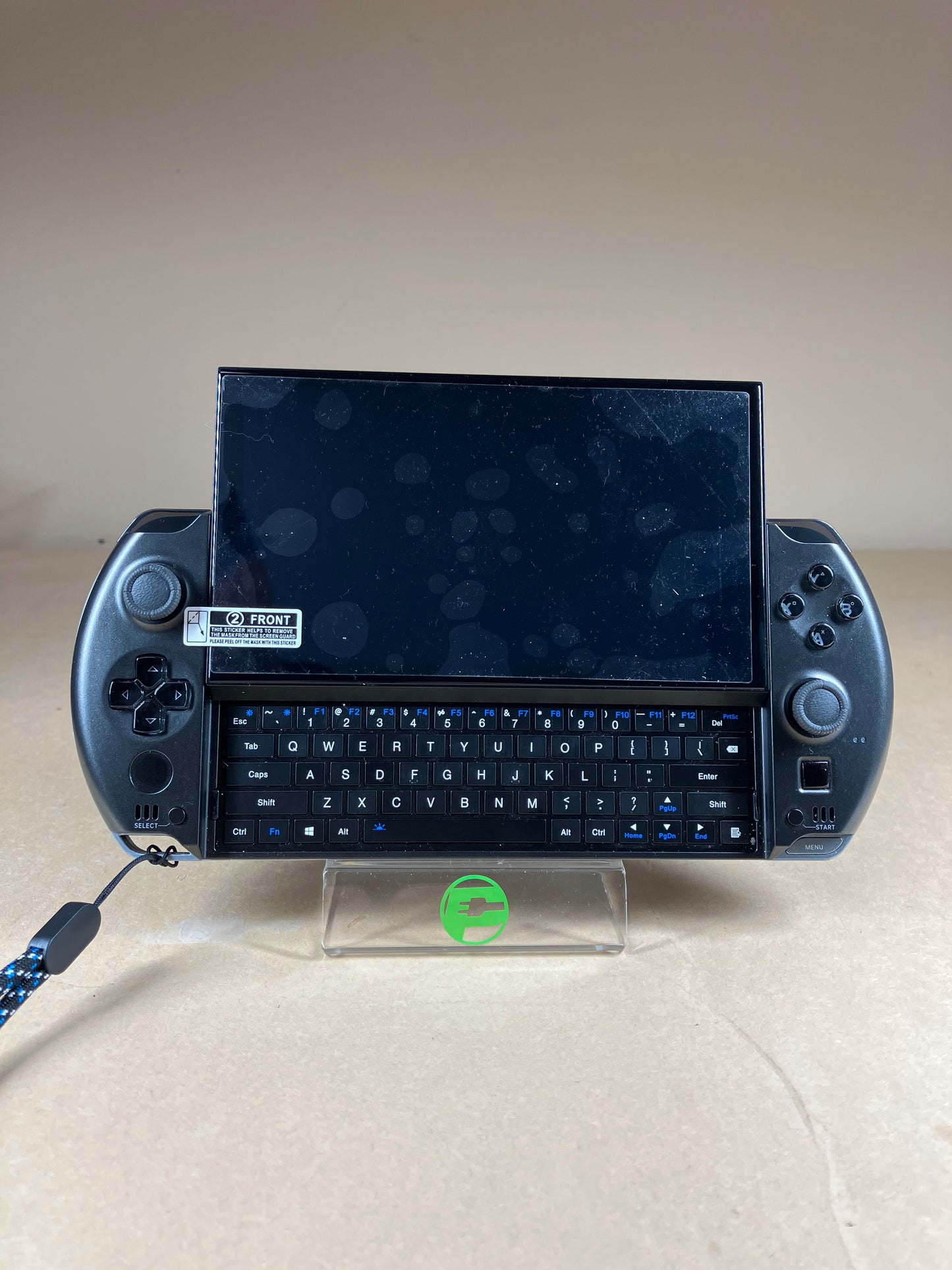 New GPD WIN 4 Handeld Gaming PC AMD RYZEN AI 9 HX 370 32GB RAM 4TB SSD (2025)