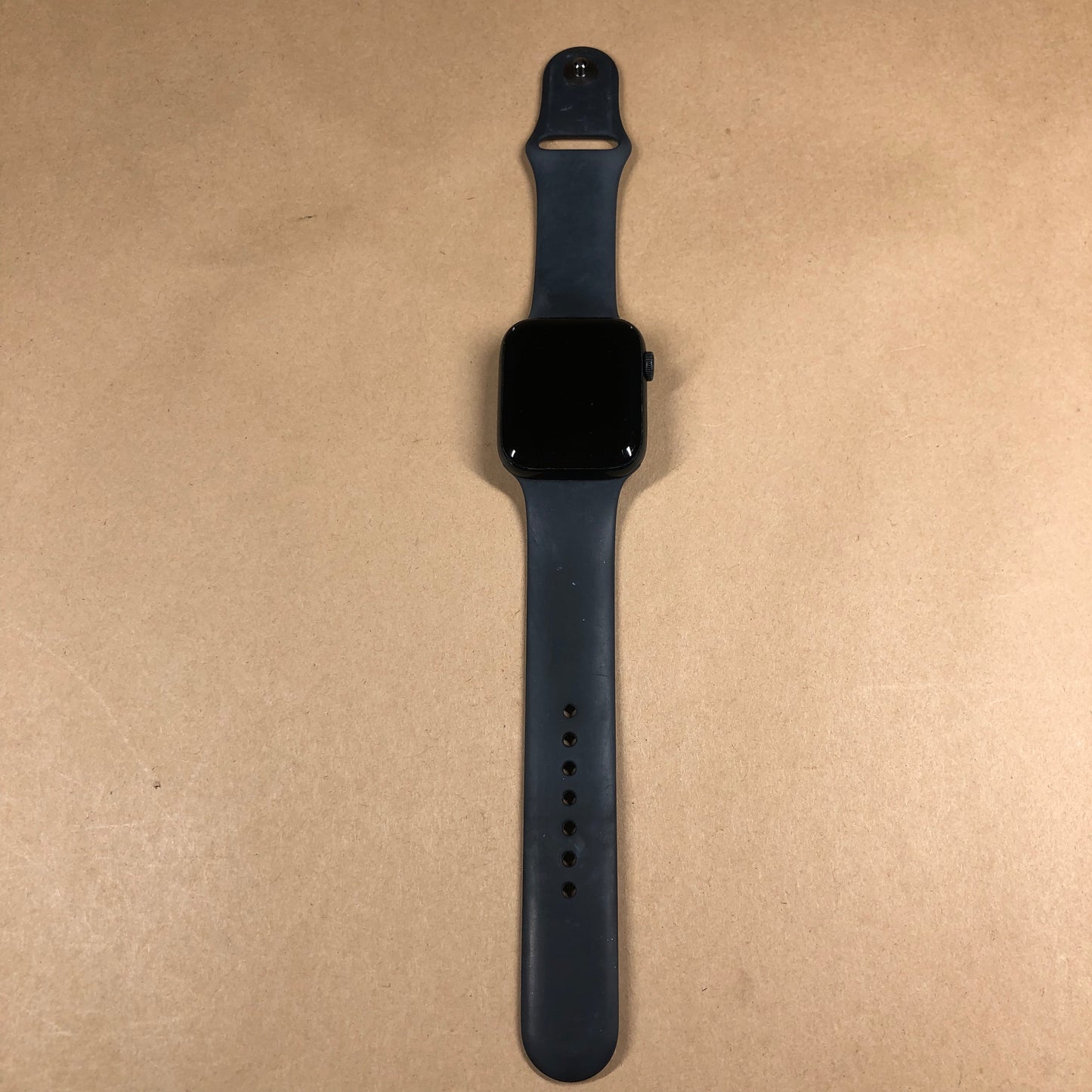 Unlocked Apple Watch SE 2nd Gen 44MM Black Aluminum Black Sport Band A2727