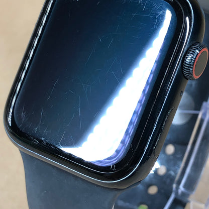 Unlocked Apple Watch SE 2nd Gen 44MM Black Aluminum Black Sport Band A2727