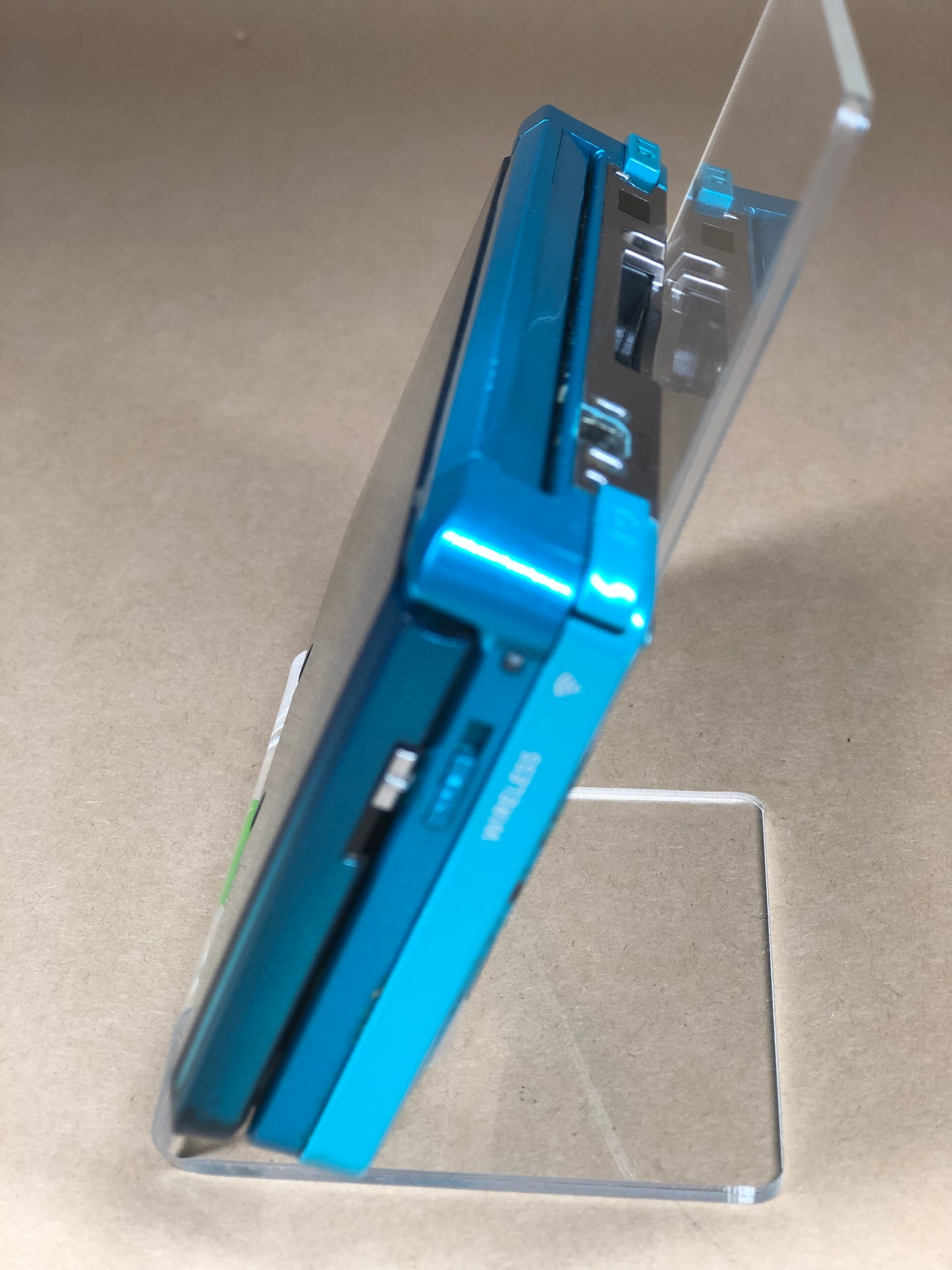 Nintendo 3DS Handheld Game Console Only CTR-001 Aqua Blue Charge Port