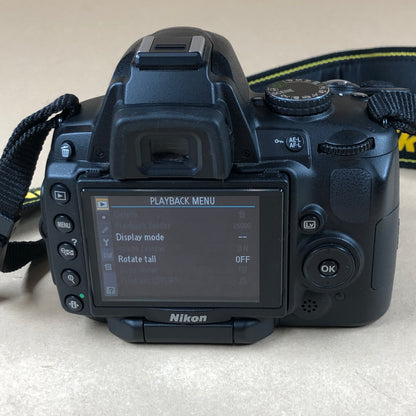 Nikon D5000 12.3MP D33697 Digital SLR DSLR Camera 514 Shutter Count