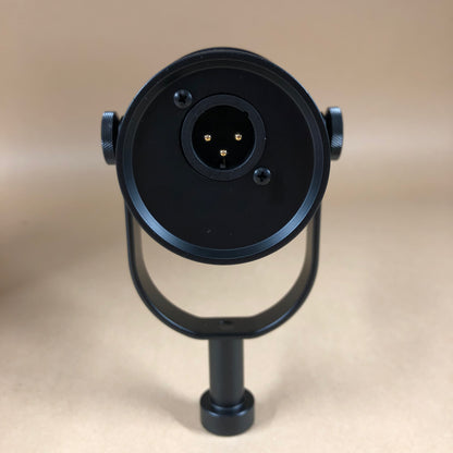 Shure MV7X 50 Hz to 16,000 Hz Podcast Microphone