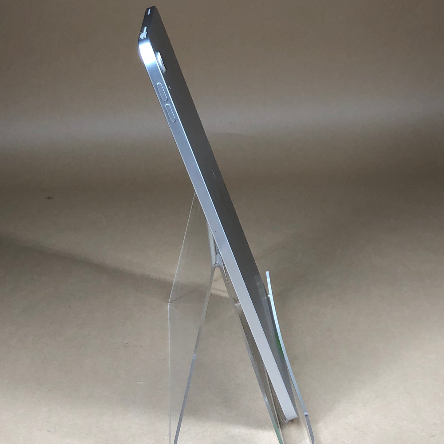 WiFi Only Apple iPad 10th Gen 256GB Silver MPQ83LL/A