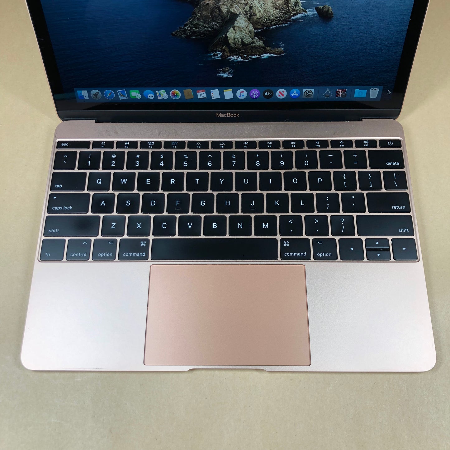 2017 Apple MacBook 12" Intel m3 1.2GHz 8GB RAM 256GB SSD Rose Gold A1534