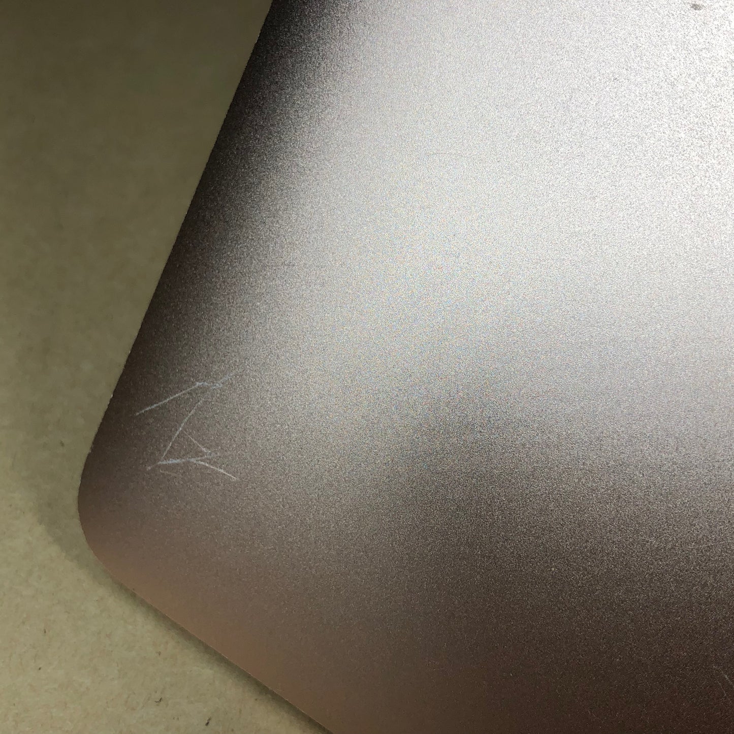 2017 Apple MacBook 12" Intel m3 1.2GHz 8GB RAM 256GB SSD Rose Gold A1534