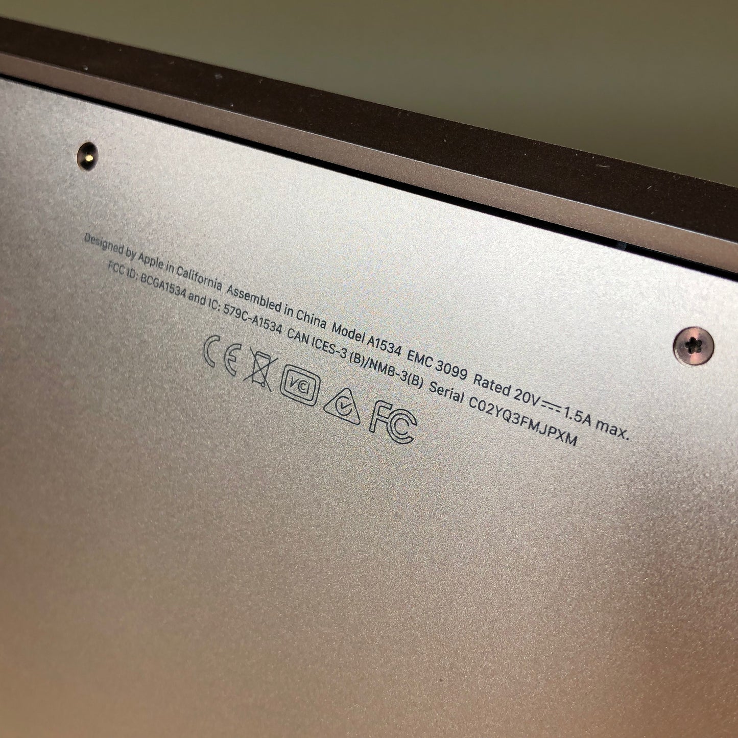 2017 Apple MacBook 12" Intel m3 1.2GHz 8GB RAM 256GB SSD Rose Gold A1534