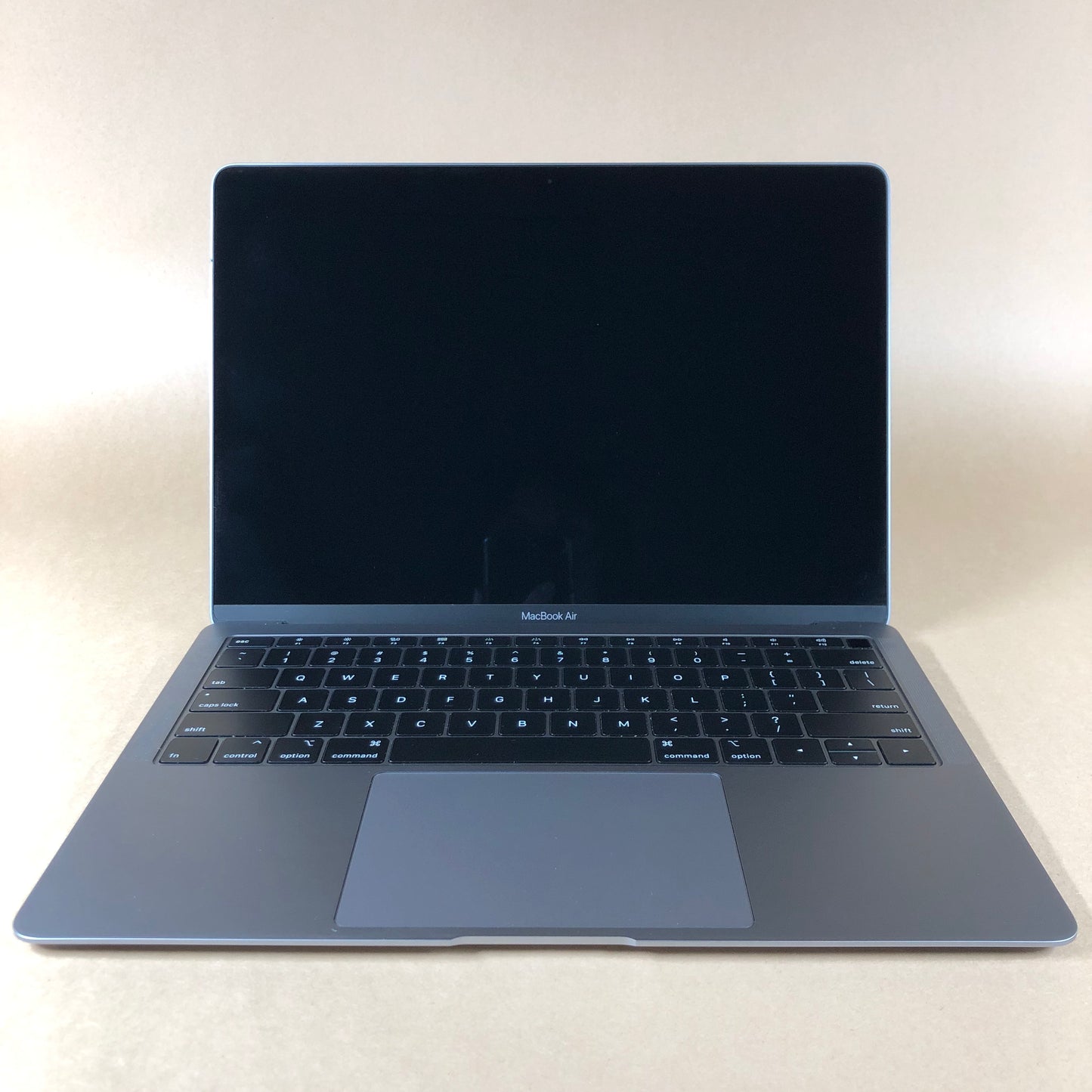 2018 Apple MacBook Air 13.3" i5 1.6GHz 8GB RAM 128GB SSD Space Gray A1932
