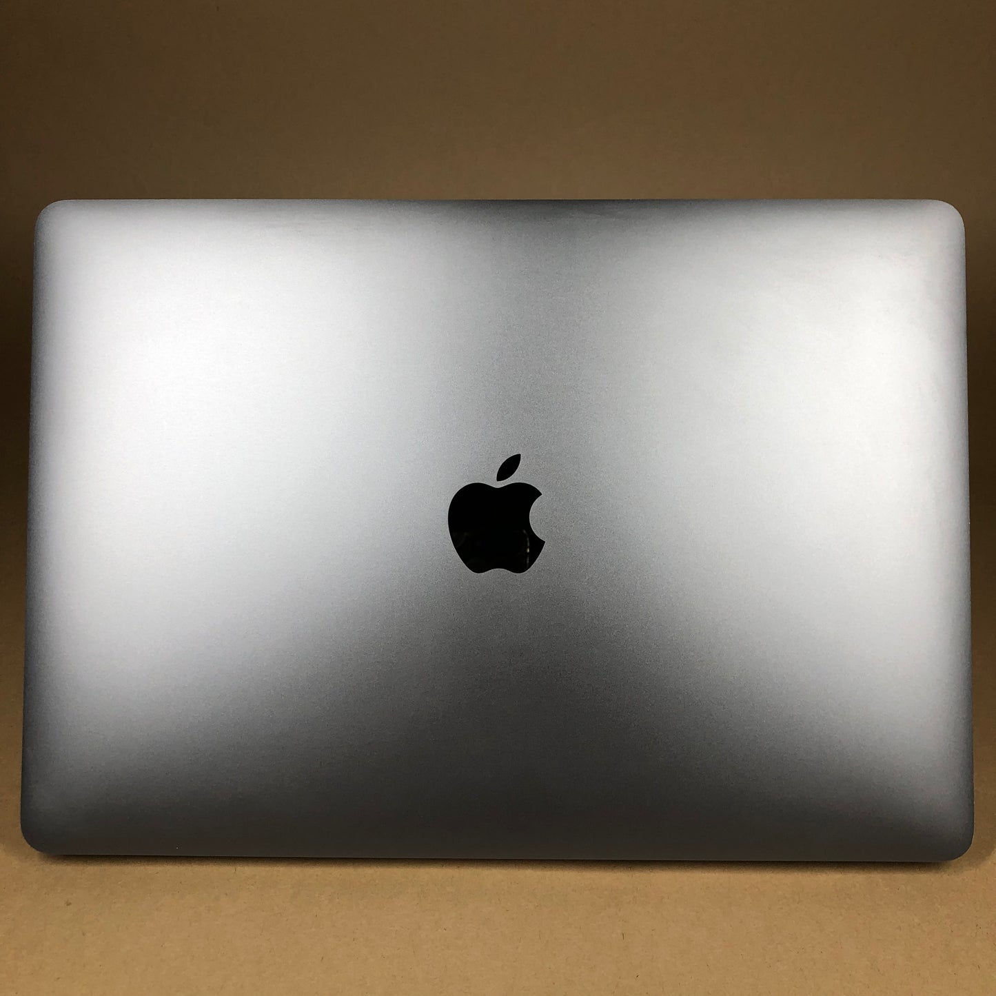 2018 Apple MacBook Air 13.3" i5 1.6GHz 8GB RAM 128GB SSD Space Gray A1932