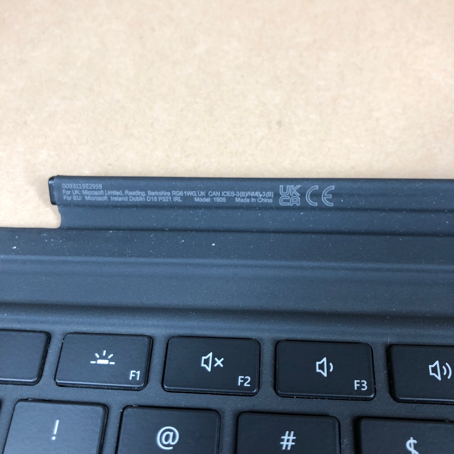Microsoft Surface Pro 9 1997 13" SQ3 16GB RAM 256GB SSD SQ 3 Adreno 8CX Gen 3