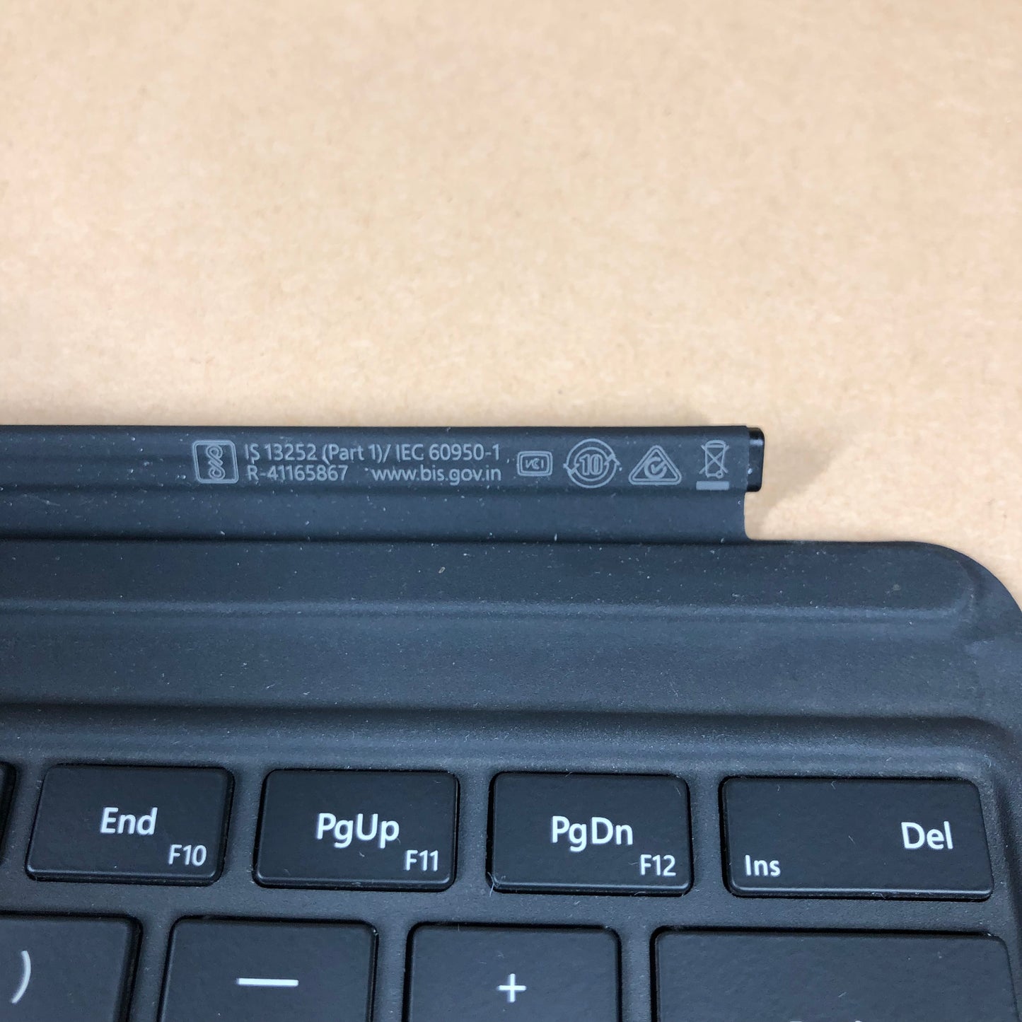 Microsoft Surface Pro 9 1997 13" SQ3 16GB RAM 256GB SSD SQ 3 Adreno 8CX Gen 3