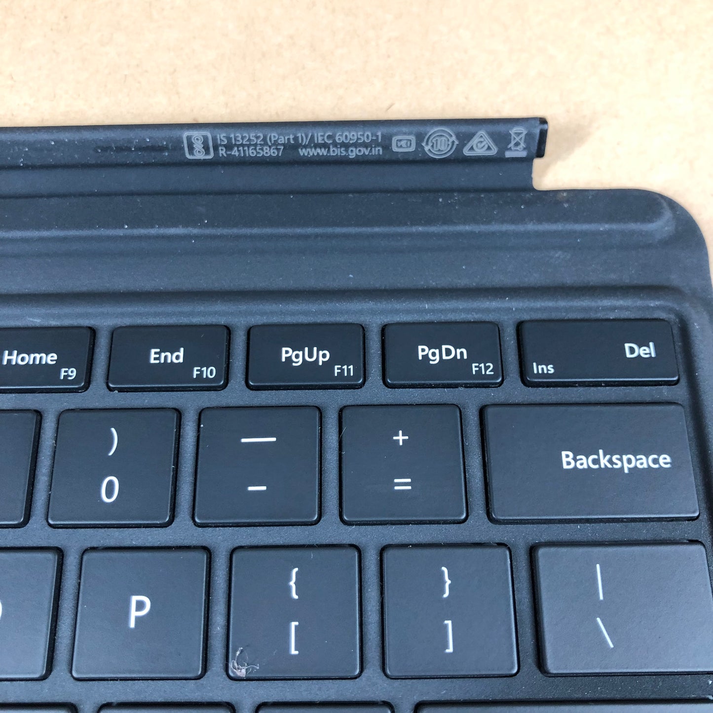 Microsoft Surface Pro 9 1997 13" SQ3 8GB RAM 256GB SSD SQ 3 Adreno 8CX Gen 3