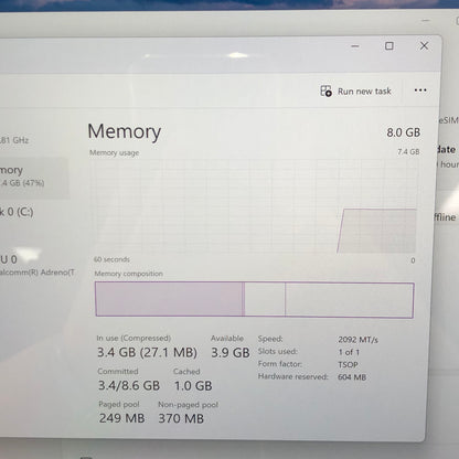 Microsoft Surface Pro 9 1997 13" SQ3 8GB RAM 128GB SSD SQ 3 Adreno 8CX Gen 3