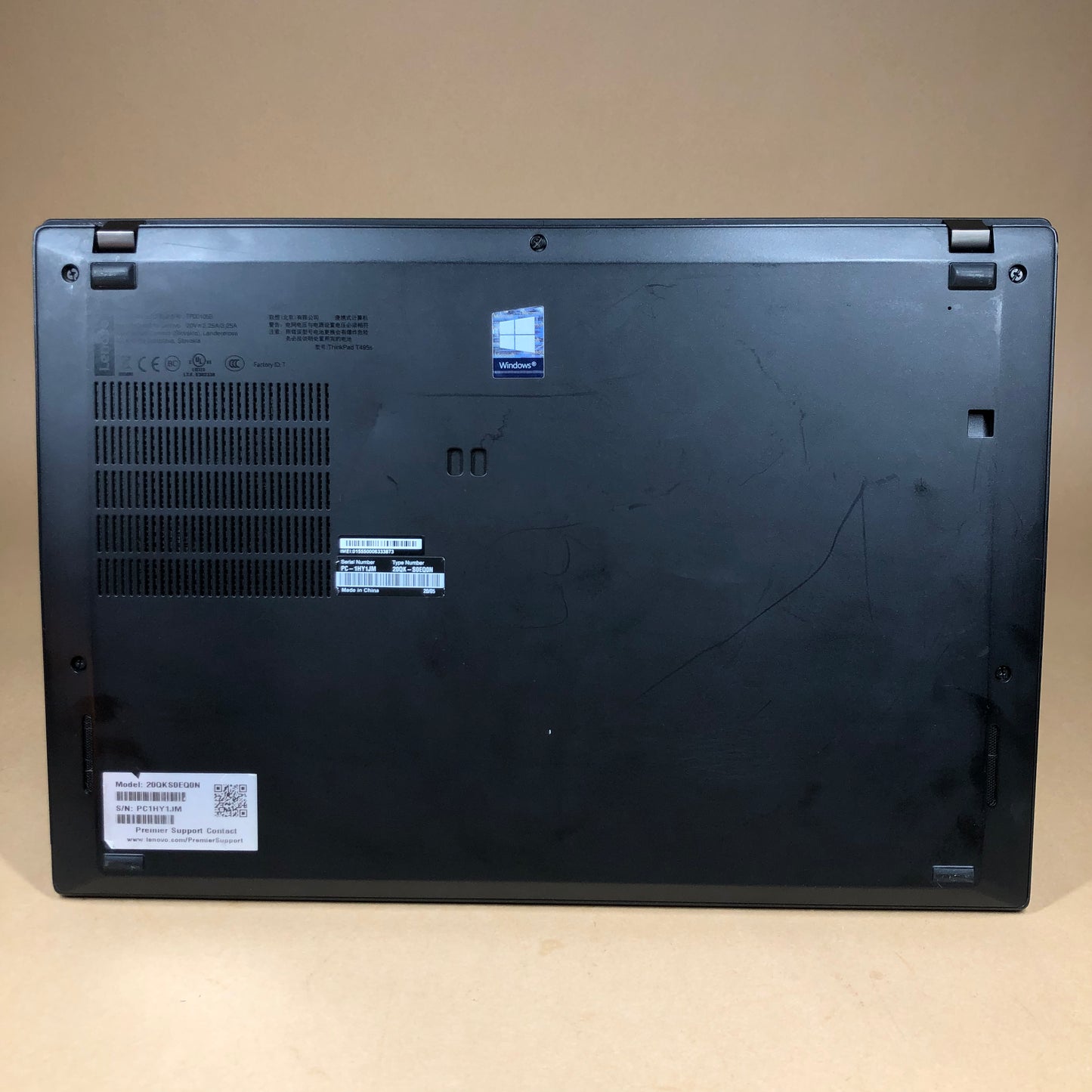 Lenovo ThinkPad T495s 14" Ryzen 5 3500U 2.1GHz 16GB RAM NO SSD NO WIFI NO OS
