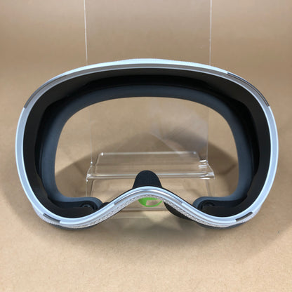 Apple Vision Pro Light Seal 33W With Seal Cusions W and W+